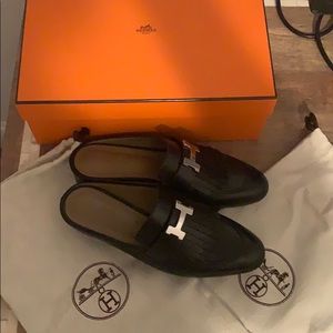 Hermès Rivoli Mule Black 37.5 (fit for size 7)